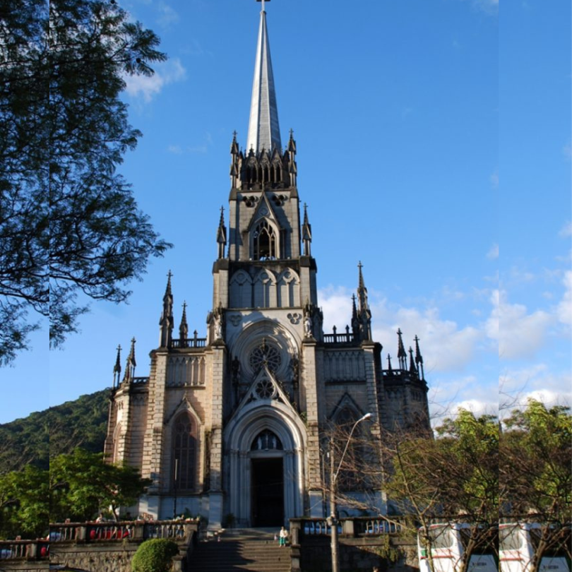 Petrópolis Imperial - Grupo Elaine